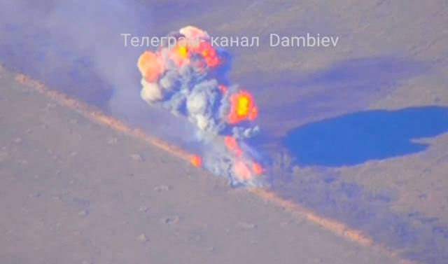 2С1 Гвоздика - уничтожена. Удар артиллеристов 36-й ОА по САУ ВСУ снарядом 3ОФ39