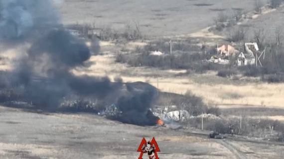 Т-64БВ - уничтожен. В с. Тоненькое Донецкой области