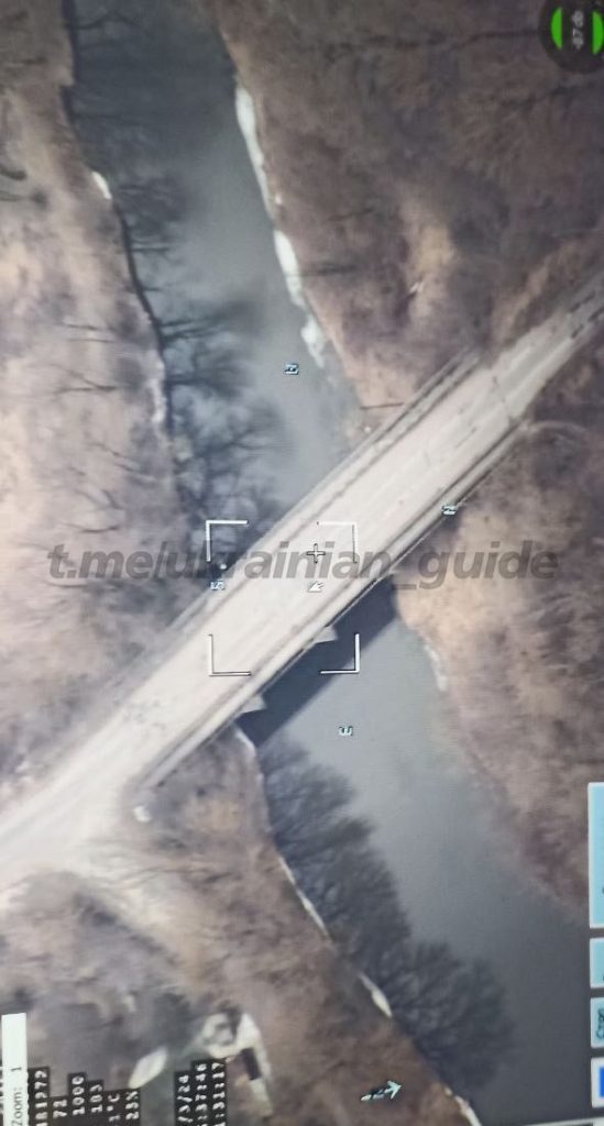 Вчера ВКС РФ авиабомбой ФАБ-500 с УМПК уничтожили мост через реку Ворскла в Великой Писаревке Сумской области
