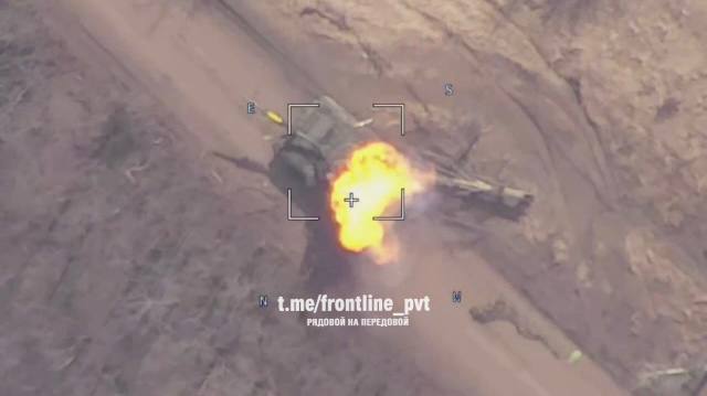 Т-72М1 - уничтожен. Возле с. Звановка Донецкой области