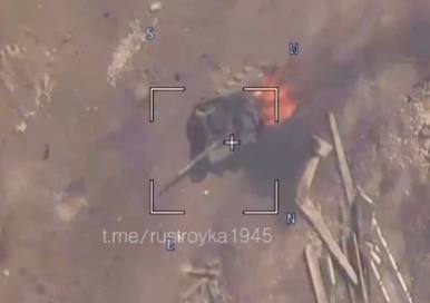 Т-72М1 - уничтожен. В северо-восточной части с Новомихайловка Донецкой области