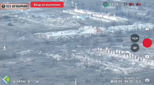 Т-72М1 - уничтожен. В северо-восточной части с Новомихайловка Донецкой области