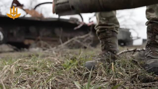Т-64БВ - уничтожен. В Херсонской области