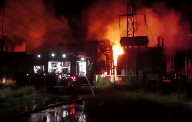 Харьковский завод транспортного машиностроения имени Малышева попал под ракетный удар сегодня ночью