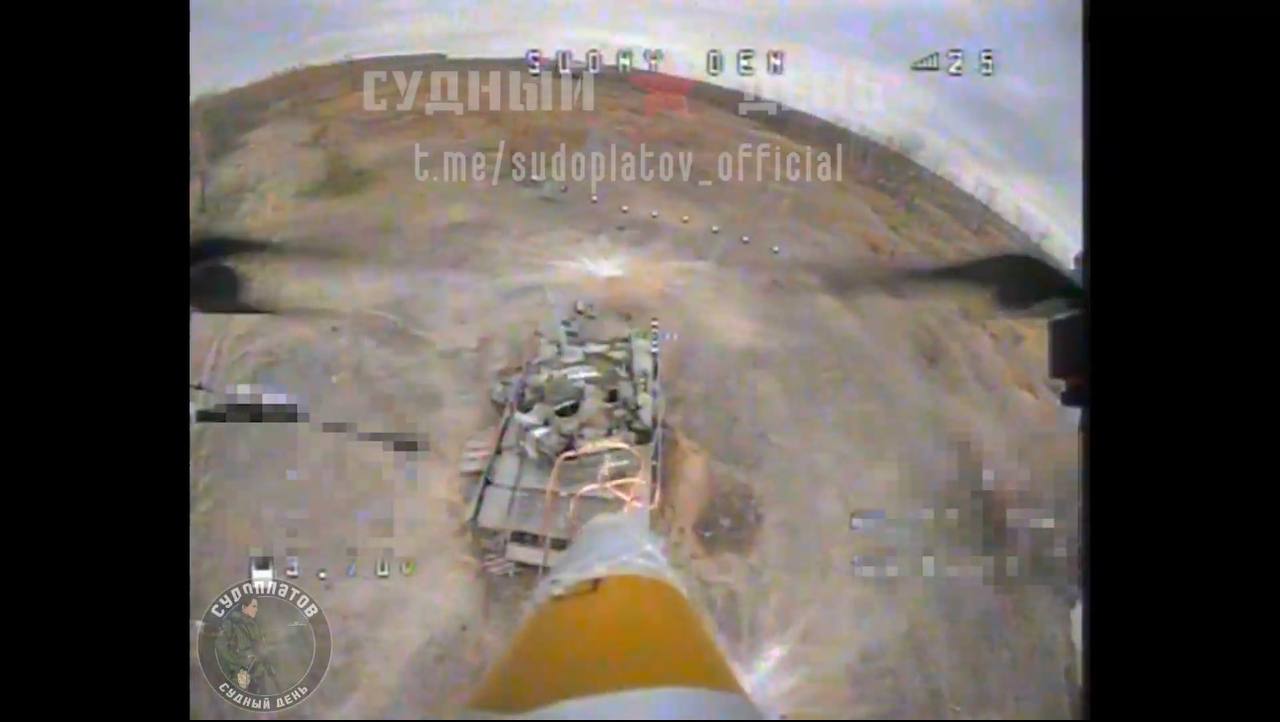 Уничтожение техники врага высокоточными дронами-камикадзе «ВТ-40»