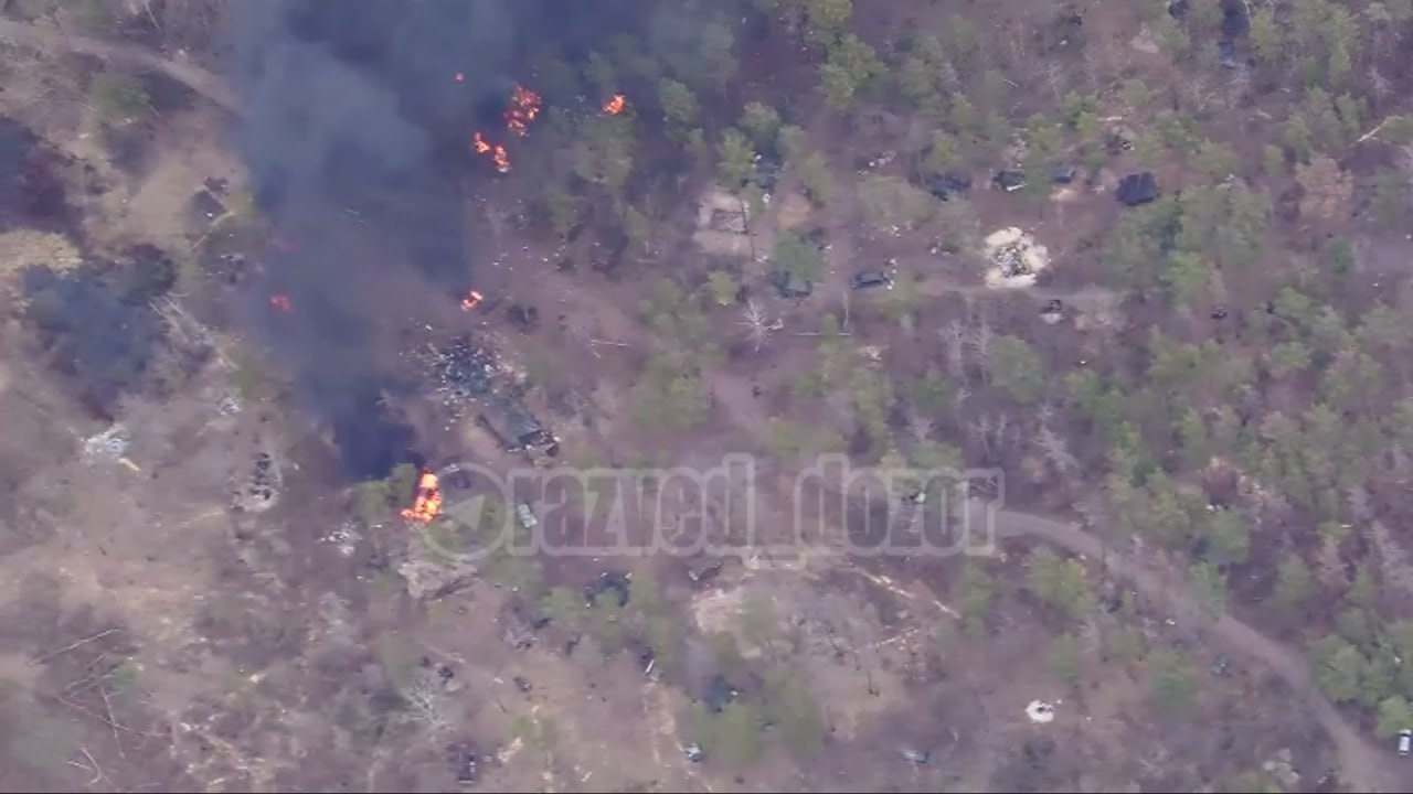Красивые кадры уничтожения российской авиацией палаточного городка ГУР МО Украины в лесном массиве возле государственной границы