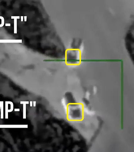 Некоторые паблики утверждают, что вторым транспортным средством, следовавшим за пусковой установкой БМ-27 «Ураган» уничтоженной в Харькове, была пусковая установка ЗРК IRIS-T