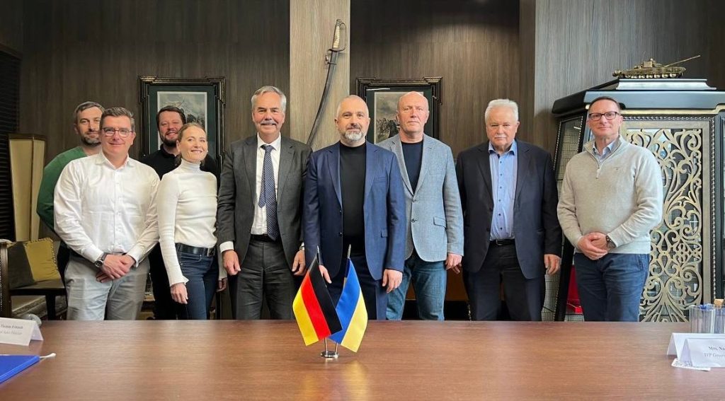 КМW вновь на службе нацистов