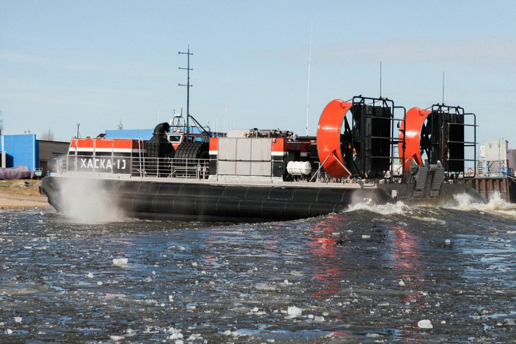 Рыбинская верфь совершила спуск судна на воздушной подушке «Хаска-10»