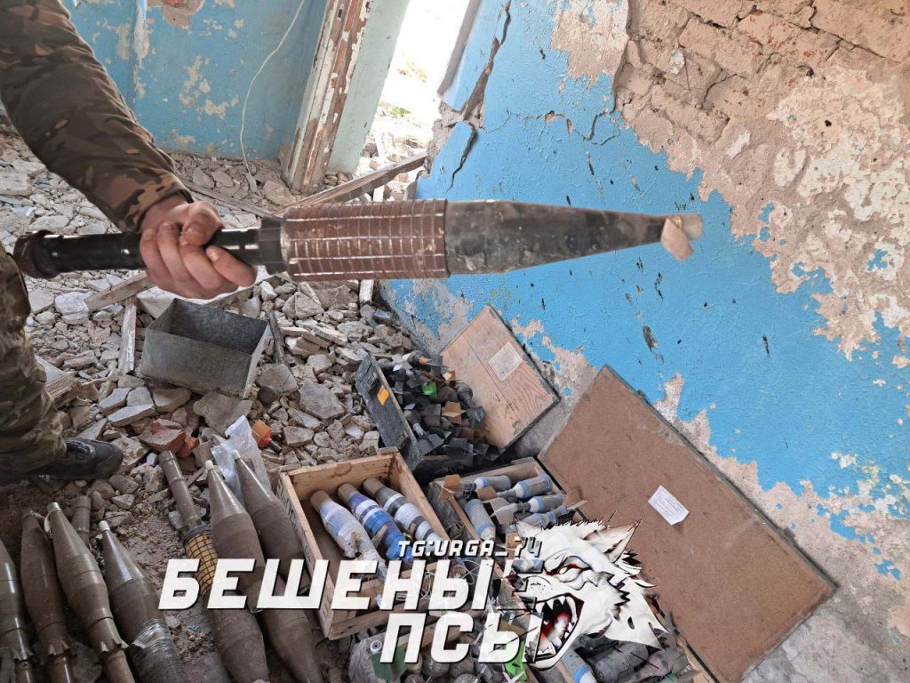 Штурмовое подразделение  Бешеных псов в ходе активных наступательных действий на Авдеевском направлении затрафеило большое количество различных самодельных сбросов для дронов