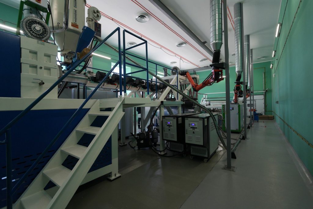 Ростех запустил первое в России производство инновационного материала для строительства и промышленности