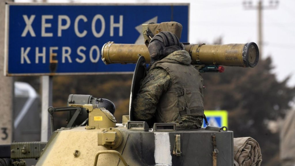 ВСУ готовят Херсон к уличным боям, заявил губернатор Херсонской области Владимир Сальдо