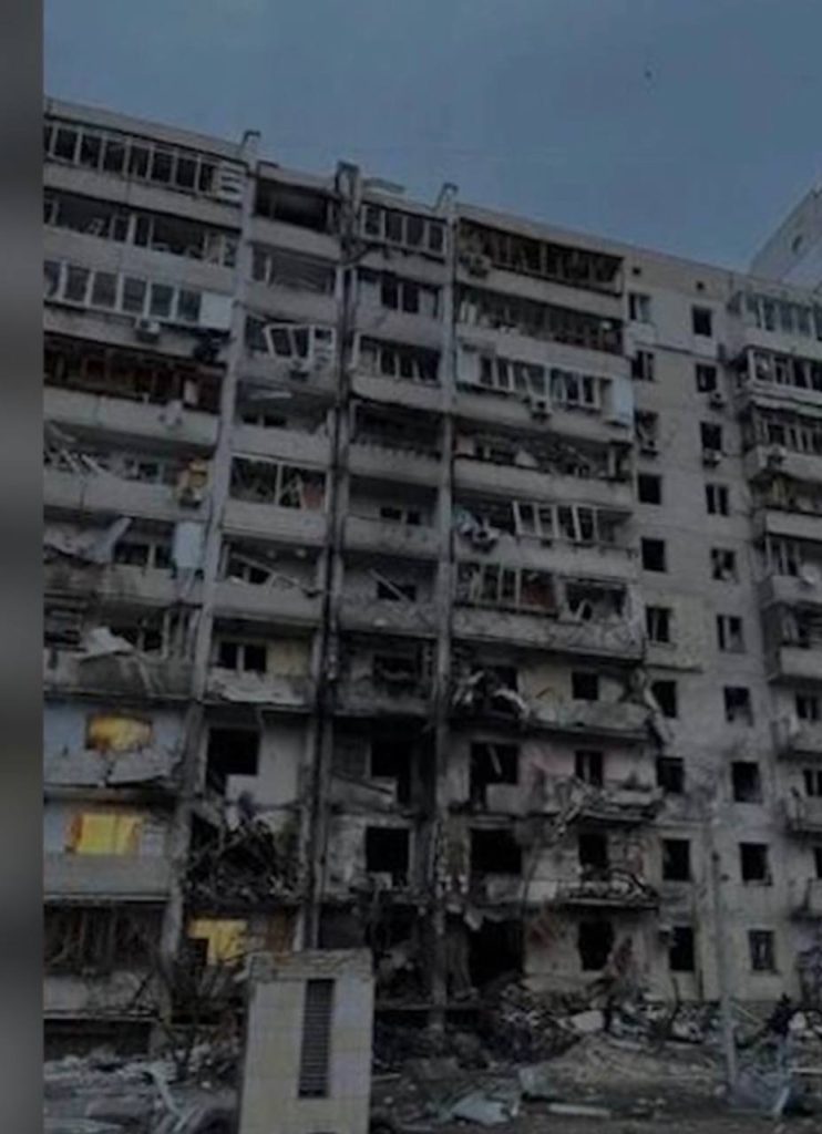 Фотографии, найденные в телефоне одного из террористов из Крокуса