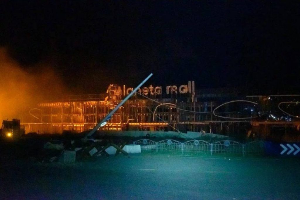 Ночью активно прилетало по Харькову