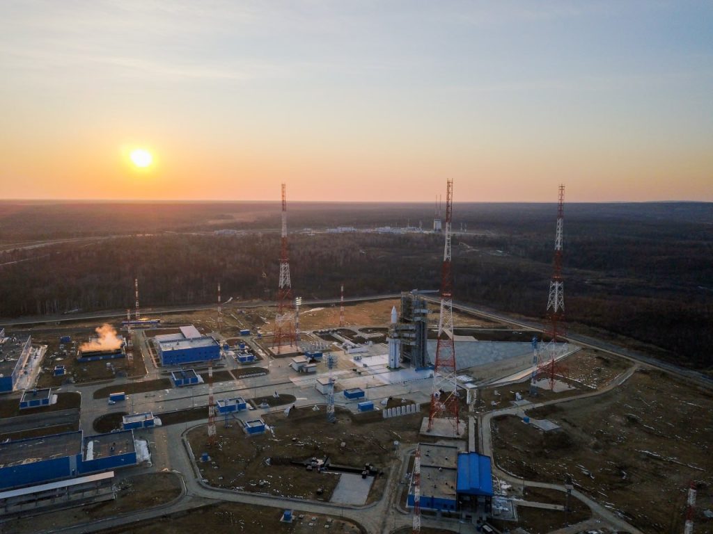 Первый пуск ракеты «Ангара-А5» с космодрома Восточный отменен. Старт был намечен на 12:00 мск.