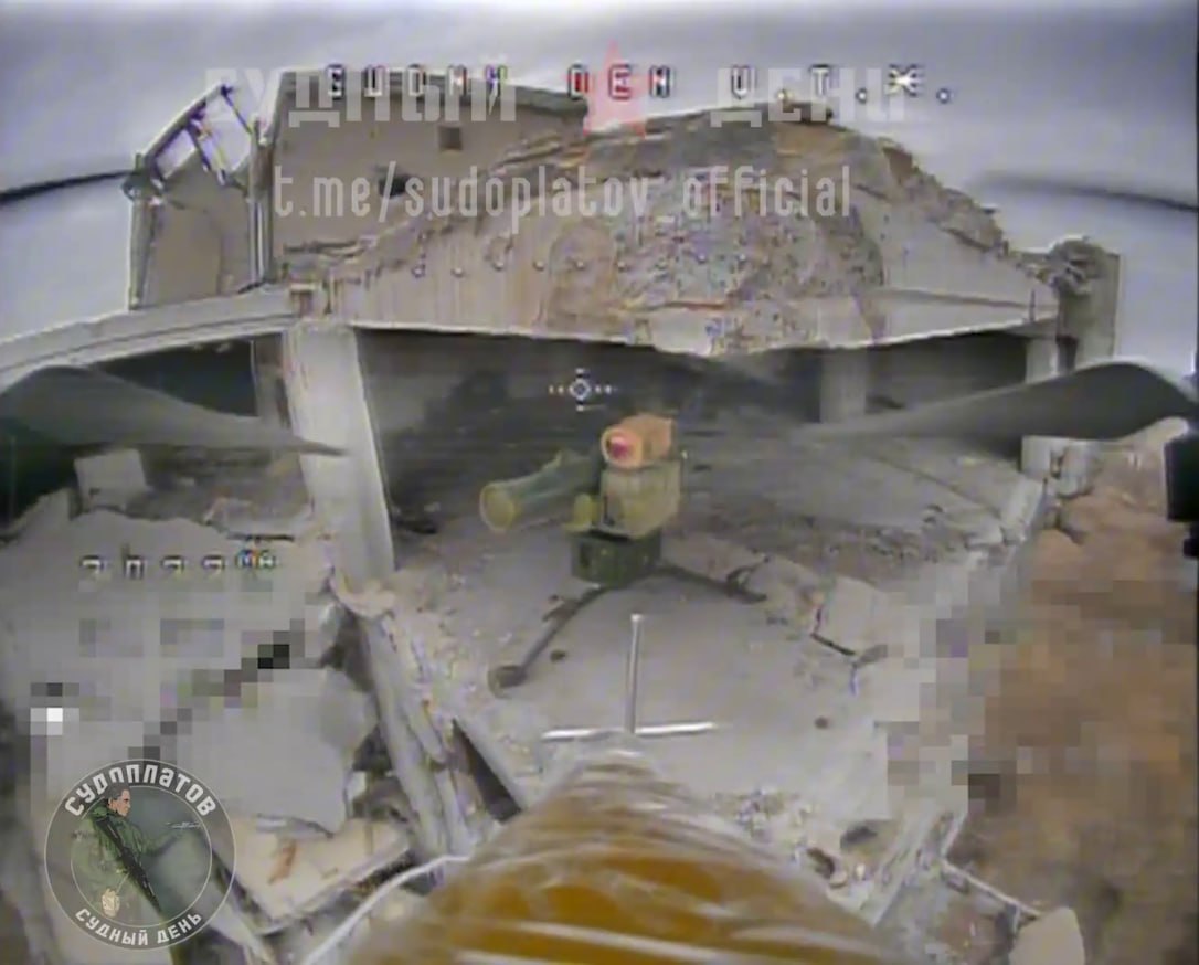 Новые кадры уничтожения техники и блиндажей врага FPV дроном-камикадзе ВТ-40