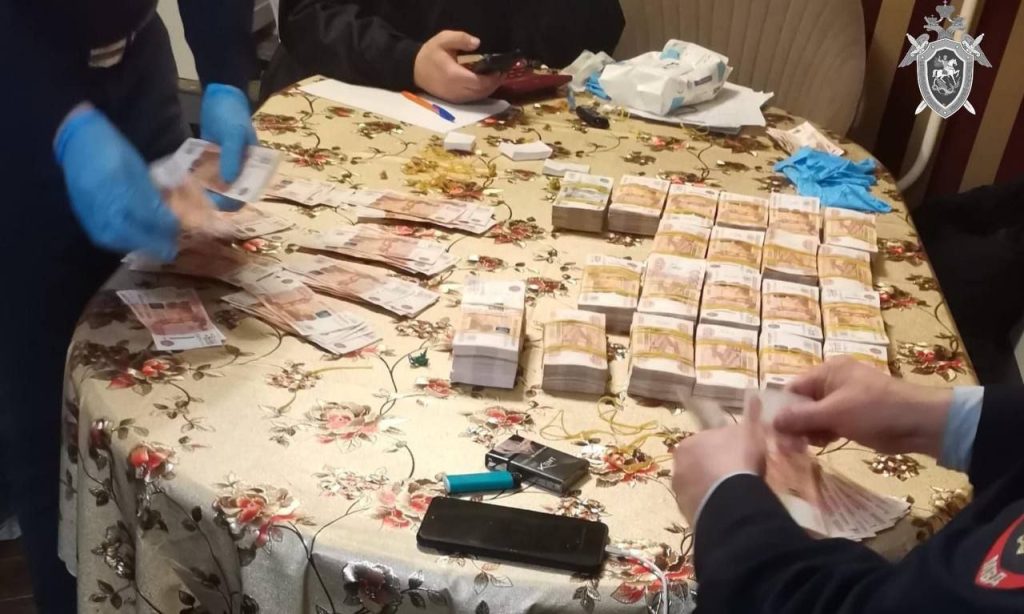 Задержан 21-летний подонок, убивший парня за замечание о неправильной парковке в Москве