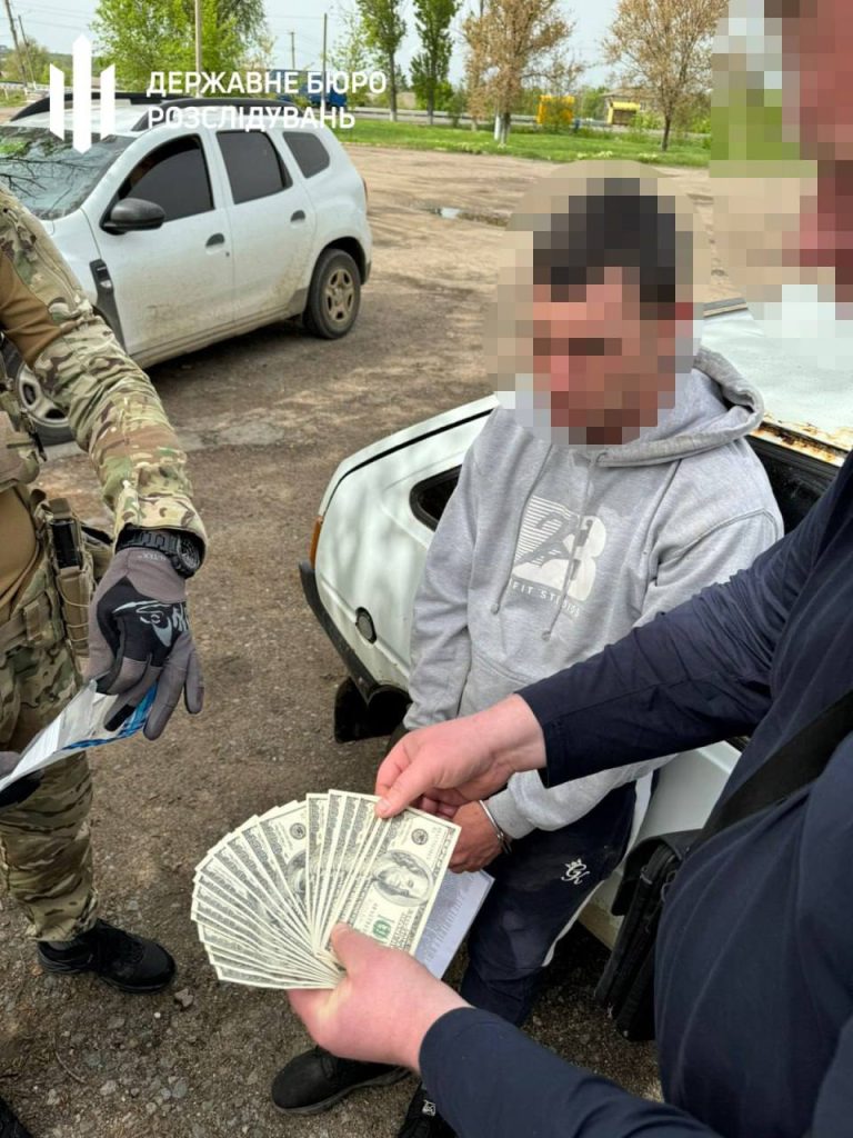Cиловики пытаются пресечь поток незаконной миграции "потенциальных добровольцев"
