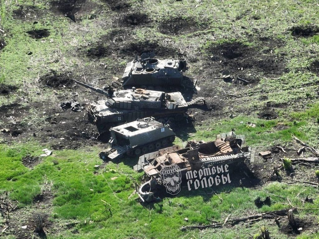 Уничтоженные и брошенные YPR-765, Leopard 2A4, M-113, БТР-4Е ВСУ в окрестностях Работино. Наши дни.