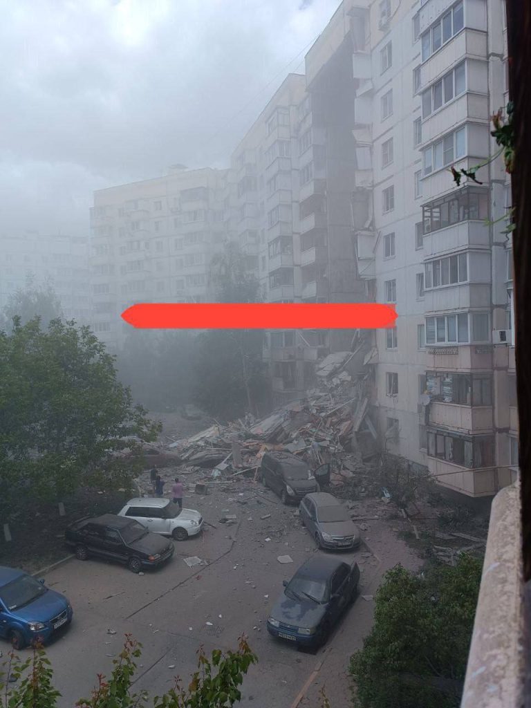 Белгород, улица Щорса, сложился подъезд
