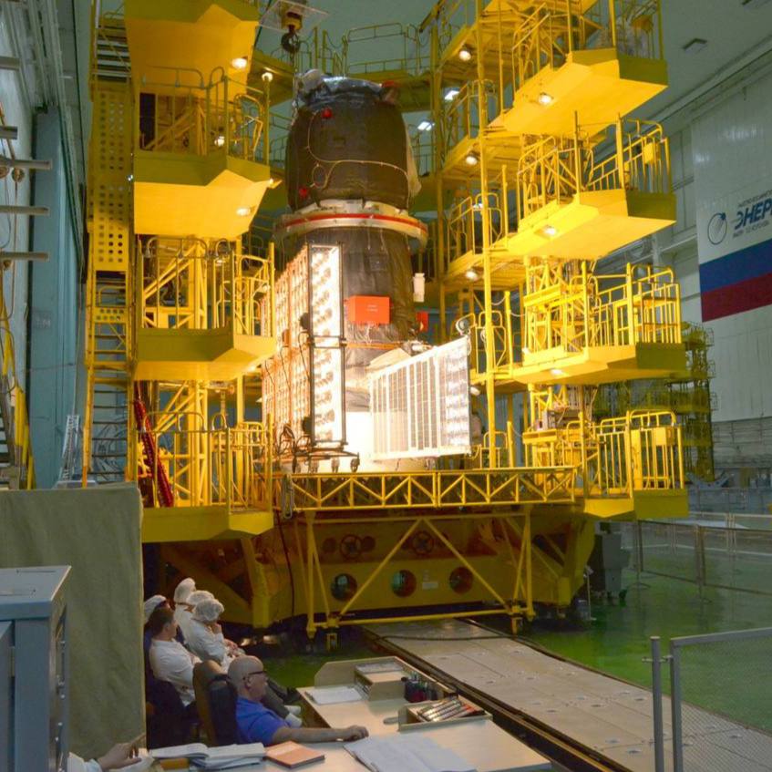 На космодроме Байконур продолжается подготовка к запуску космического корабля "Прогресс МС-27"