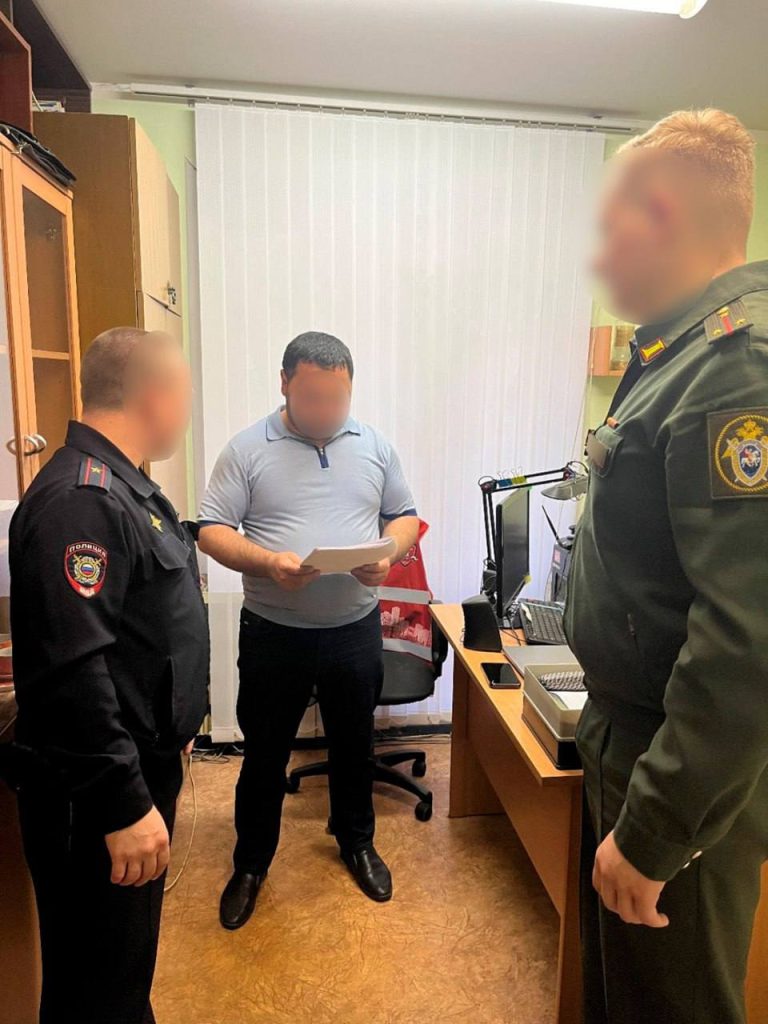 Сотрудники СК РФ по поручению Председателя Следственного Комитета России на постоянной основе проводят мероприятия по противодействию незаконной миграции.