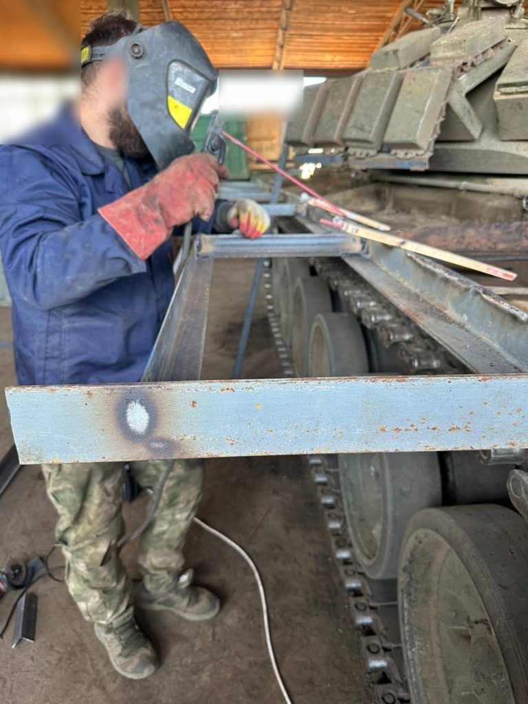 Т-72Б3 ВС РФ в процессе трансформации в  ”Царь-мангал”