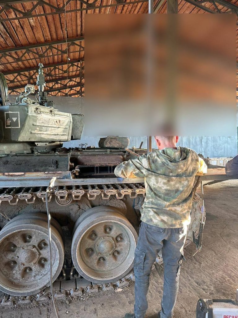 Т-72Б3 ВС РФ в процессе трансформации в  ”Царь-мангал”