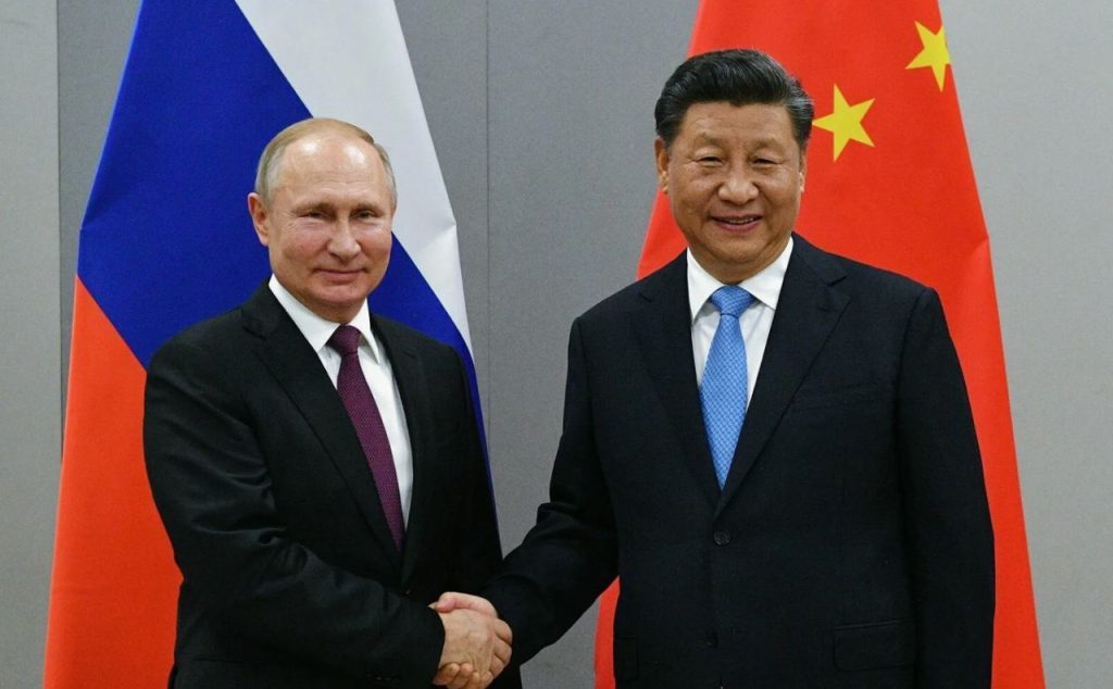 Путин по приглашению Си Цзиньпина посетит Китай 16-17 мая