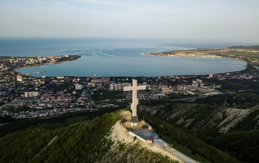 Этой ночью ВСУ попытались атаковать гражданские объекты в Геленджике
