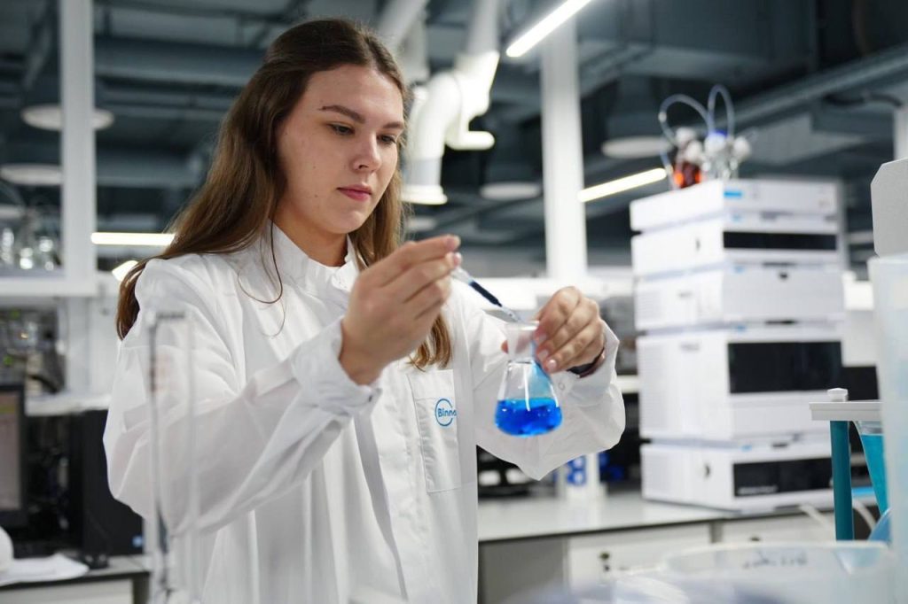 Подмосковные фармкомпании успешно импортозамещают санкционные лекарства