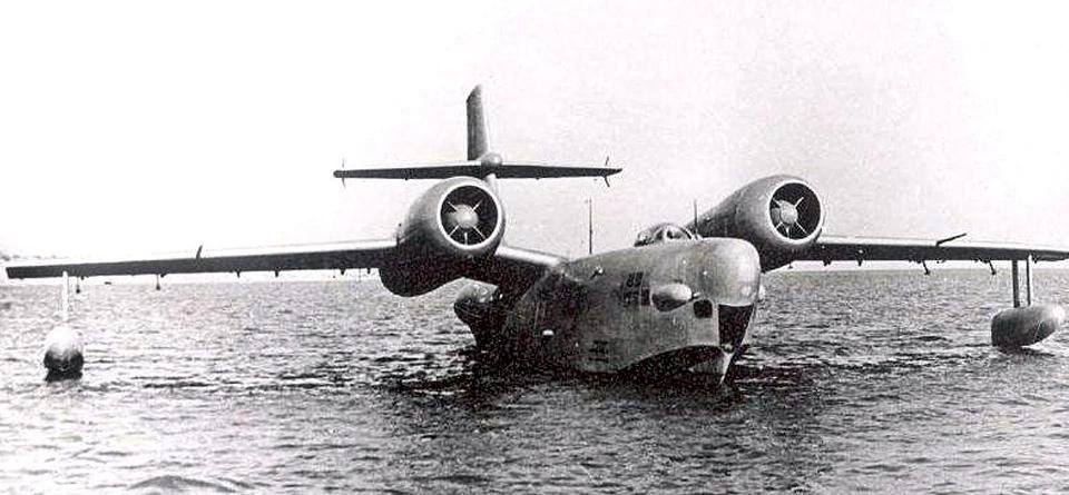 30 мая 1952 года — первый полёт экспериментальной летающей лодки Р-1 конструкции Георгия Михайловича Бериева