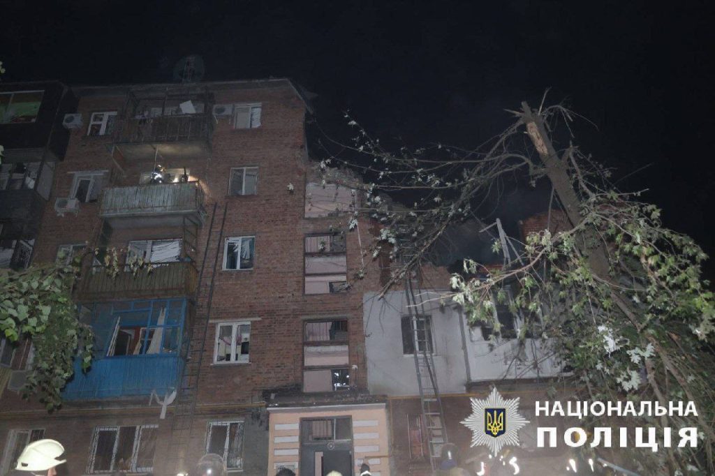 Тем временем укроПВО своей кривой работой продолжает создавать поводы для новостных сюжетов про "злых русских"