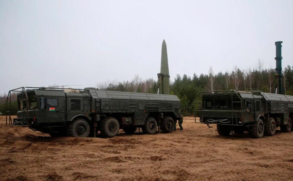 Госсекретарь совбеза Белоруссии заявил, что Минск проведет проверку армии с привлечением средств, способных применять тактические ядерные боеприпасы