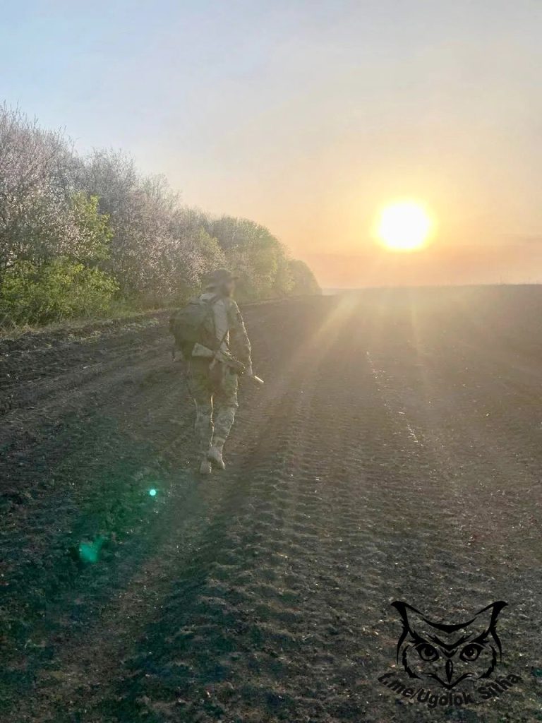 Красивое, военное
