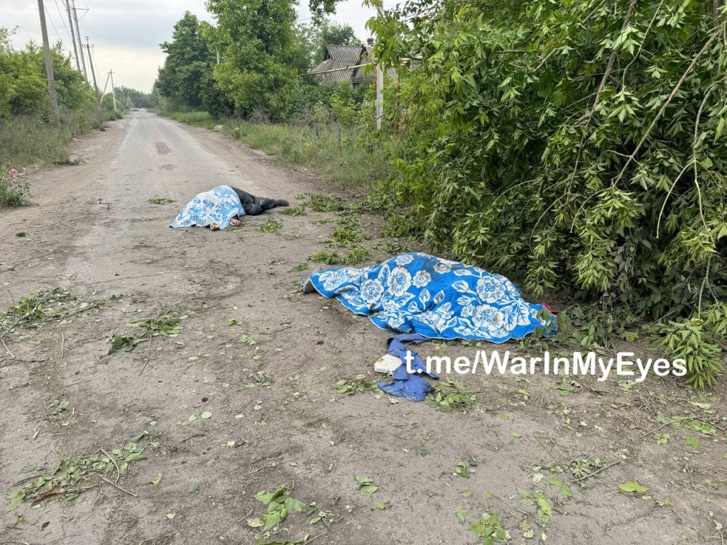 Последствия обстрела Петровского района Донецка, район автостанции Трудовская