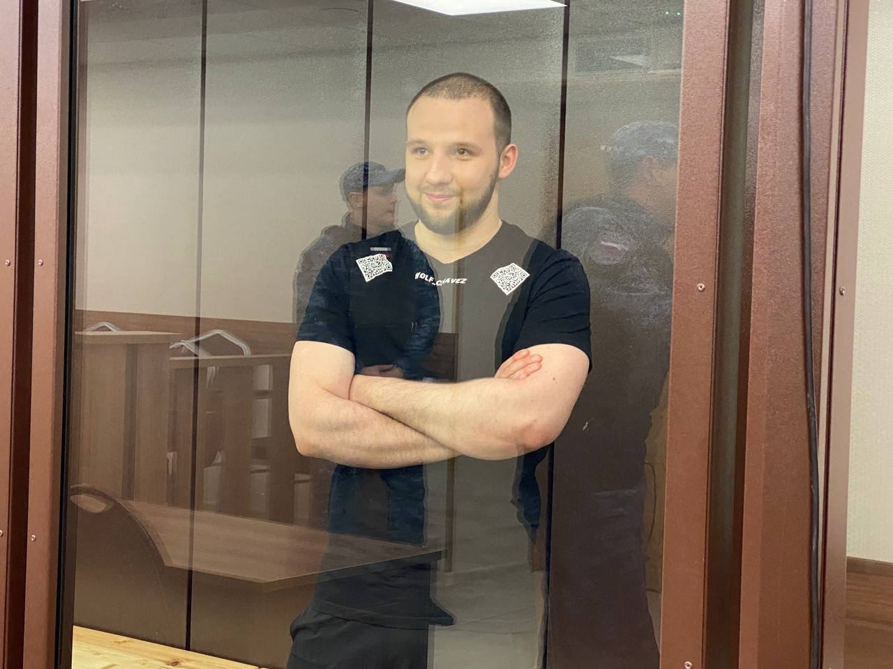 24-летнего россиянина приговорили к 25 годам тюрьмы за попытку поджога военкомата