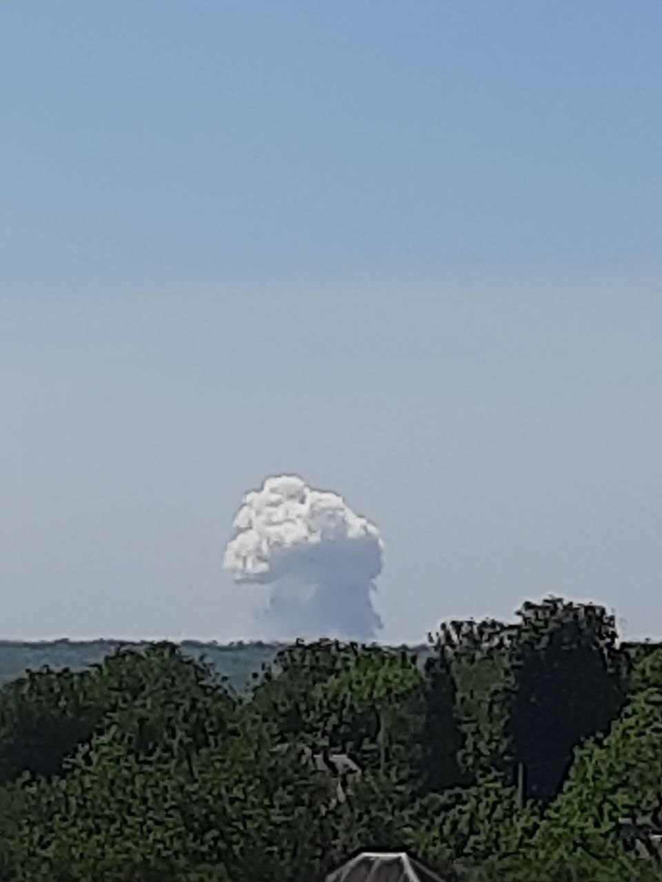 Сообщают о прилёте ОДАБ-1500 с УМПК по противнику в районе Дружковки