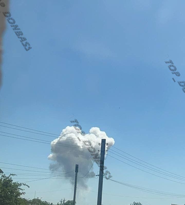 Сообщают о прилёте ОДАБ-1500 с УМПК по противнику в районе Дружковки