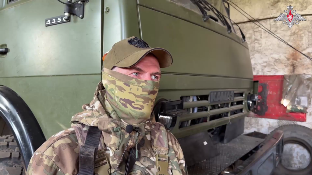 Электрик-дизелист Евгений рассказал о службе в зоне СВО - Подоляка