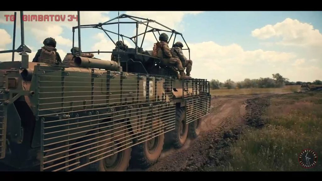 Бронетранспортёры БТР-82А штурмового отряда «Бессмертный Сталинград» на 244-ом общевойсковом полигоне «Прудбой» Южного военного округа
