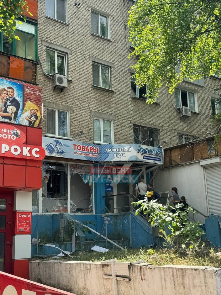 Число пострадавших при ракетном обстреле Луганска увеличилось до 22 человек — власти