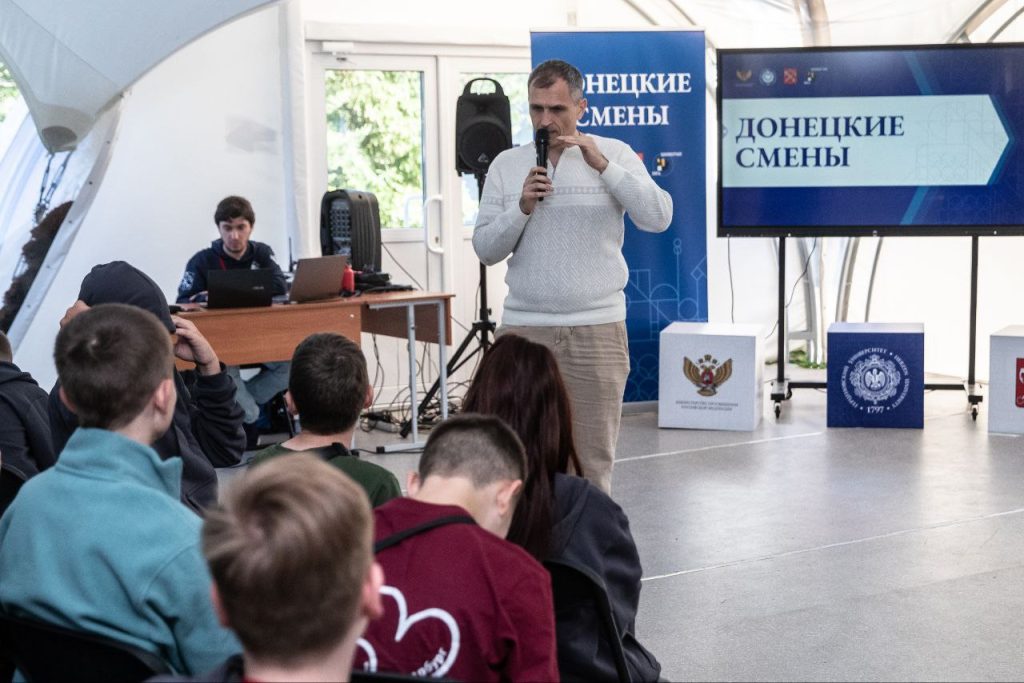 Юрий Подоляка: «Донецкие смены» в Питере