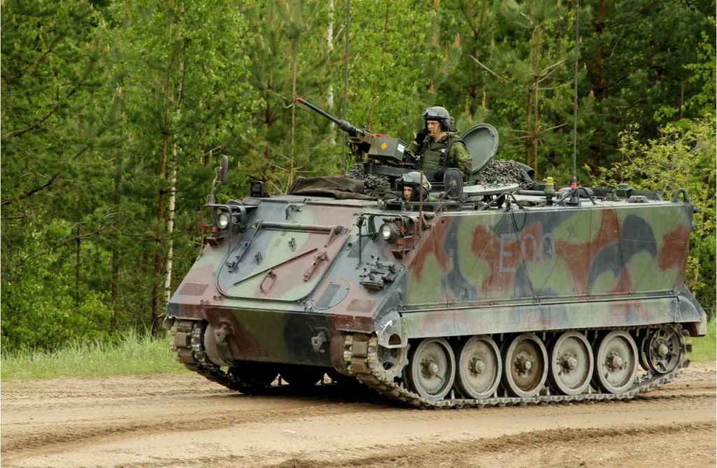 Литва на этой неделе передаст Украине бронетранспортеры M113
