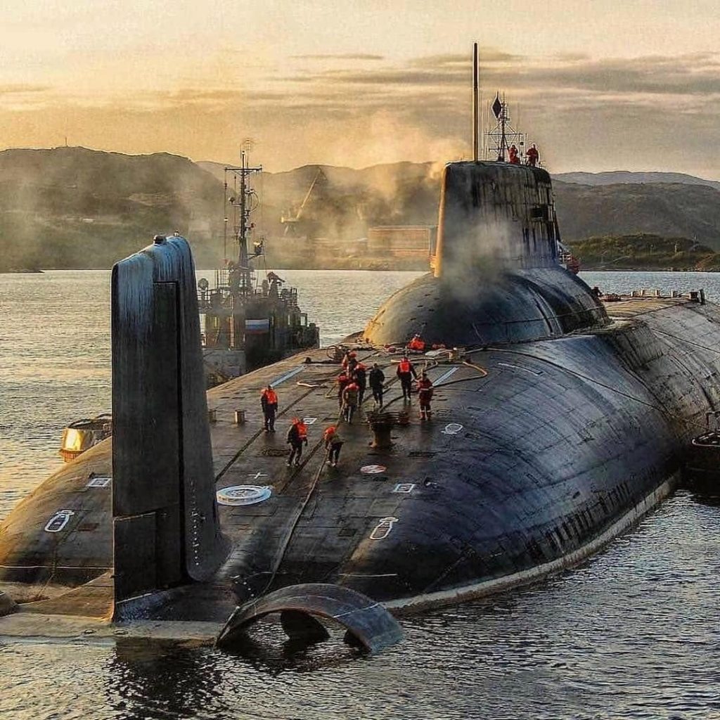 Юрий Подоляка: Воспитания будущих поколений: ТК-208 «Дмитрий Донской» - гордость российского флота