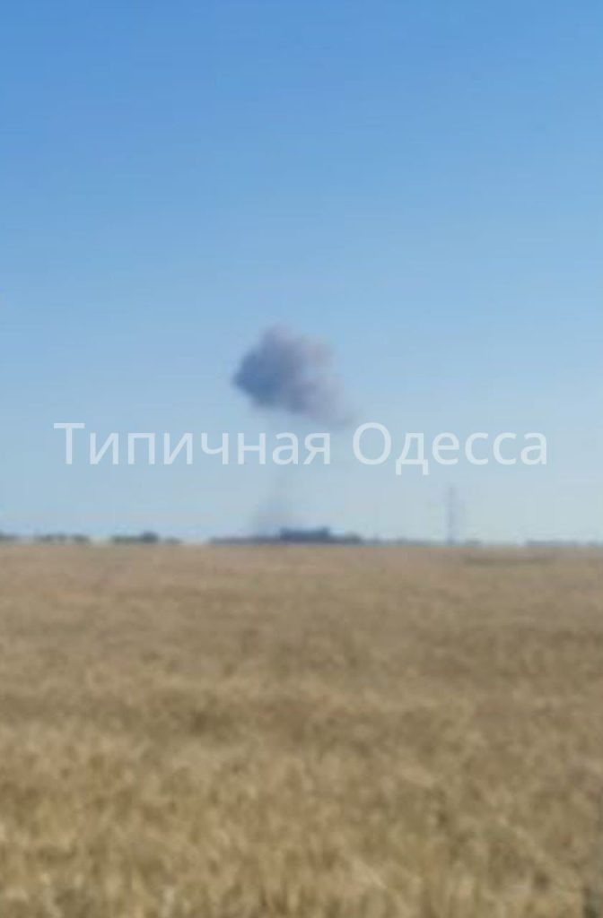 О взрыве в Одессе сообщают местные СМИ