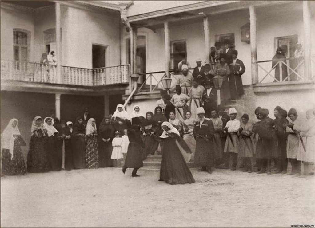 Юрий Подоляка: И еще два слова о традициях, Дагестане, а еще о "черном и белом"