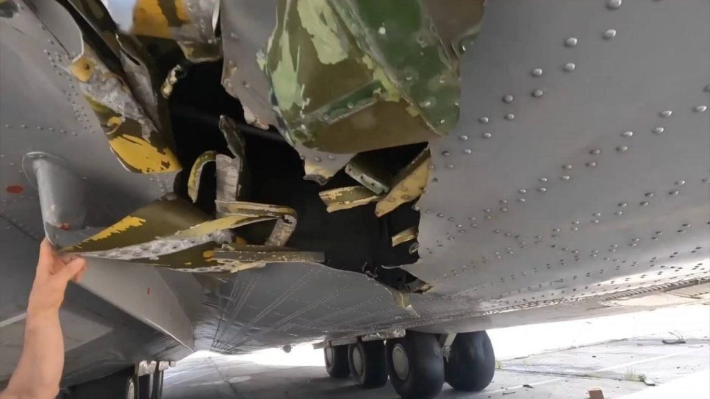 В Гостомеле, на момент нашего взятия под контроль аэродрома, стоял единственный летающий в 404 Ан-22