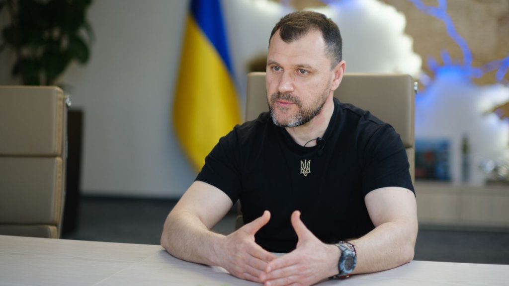 Украина ведет переговоры с государствами Евросоюза по возвращению нелегально покинувших страну мужчин – глава МВД Игорь Клименко