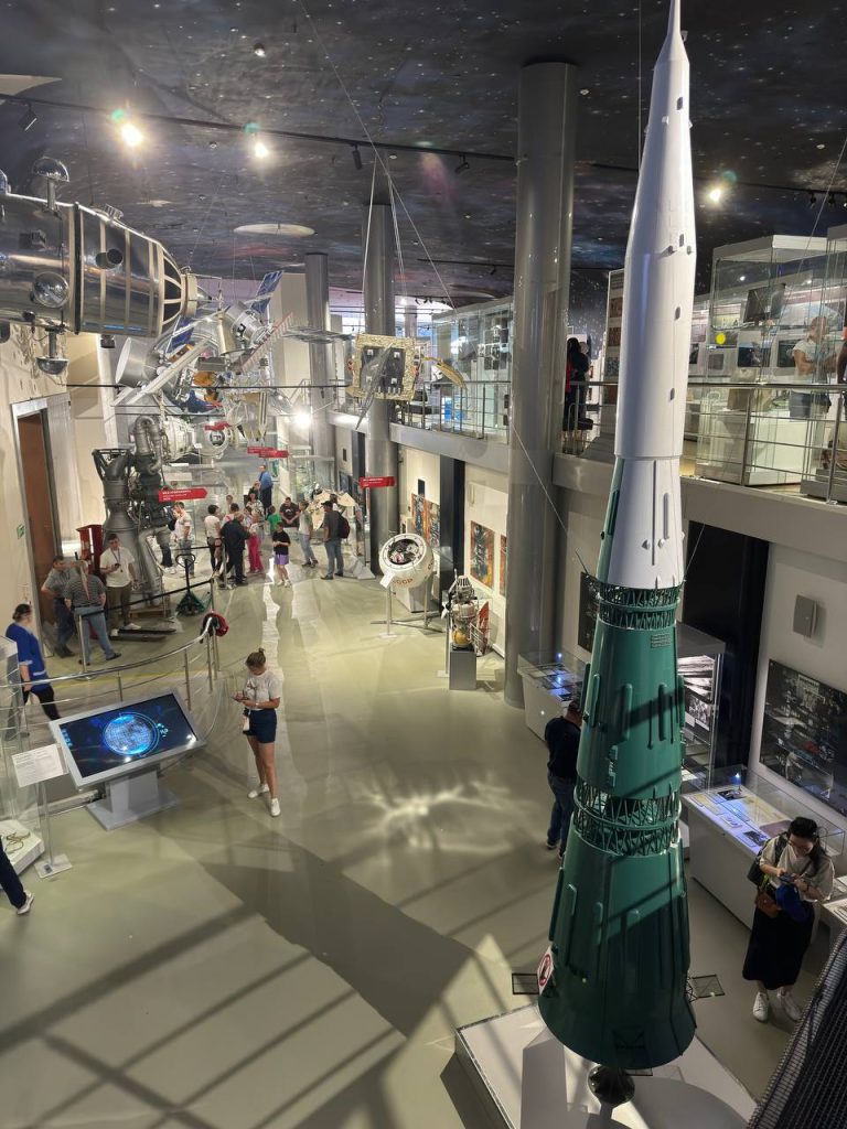 Легендарный «лунный» двигатель НК-33 передали Музею космонавтики
